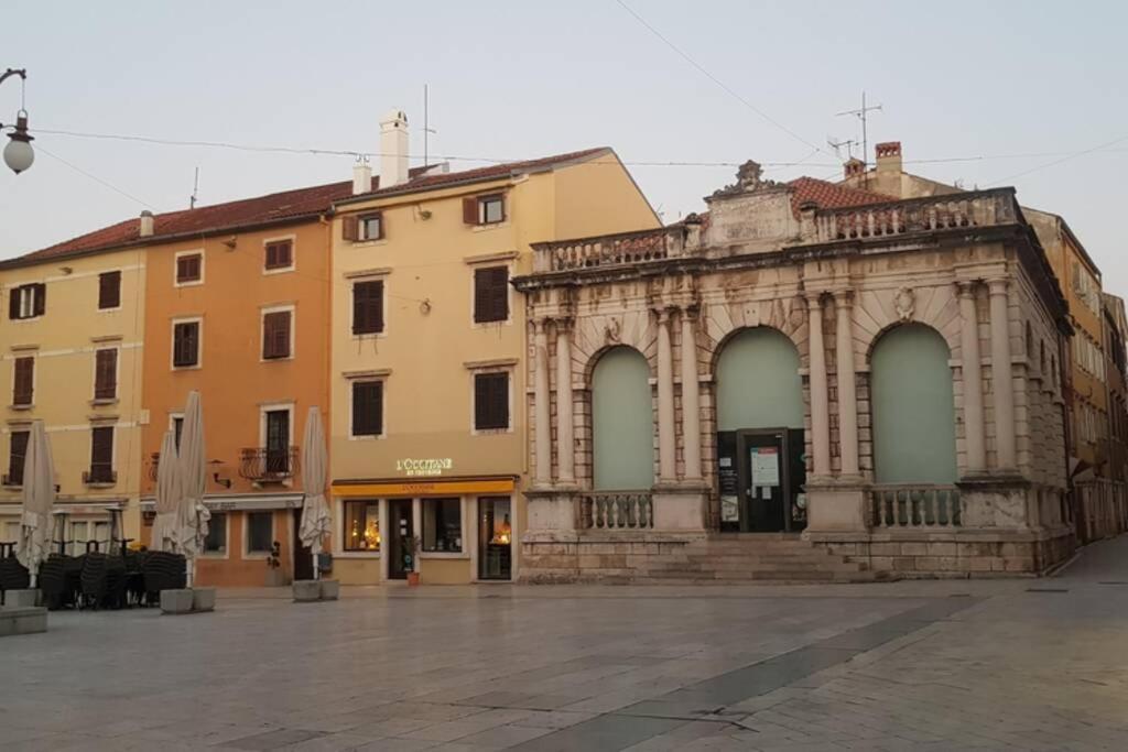 Apartment Kiki, 7Th Floor, With A Sea View, Free Wifi, For 2 Persons Zadar Buitenkant foto